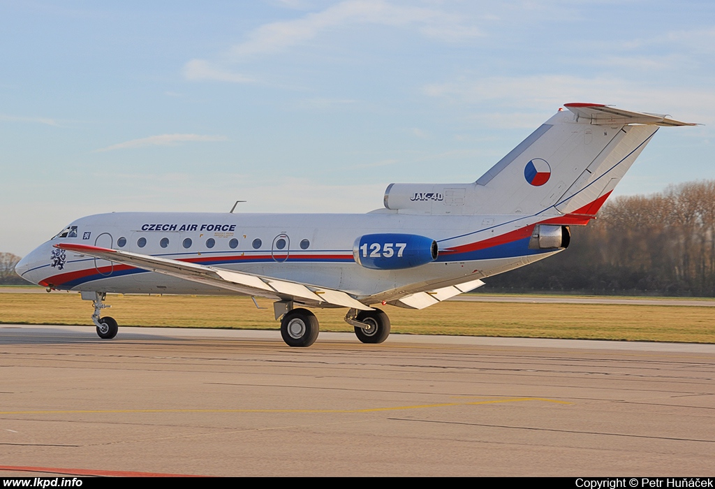 Czech Air Force – Yakovlev YAK-40 1257