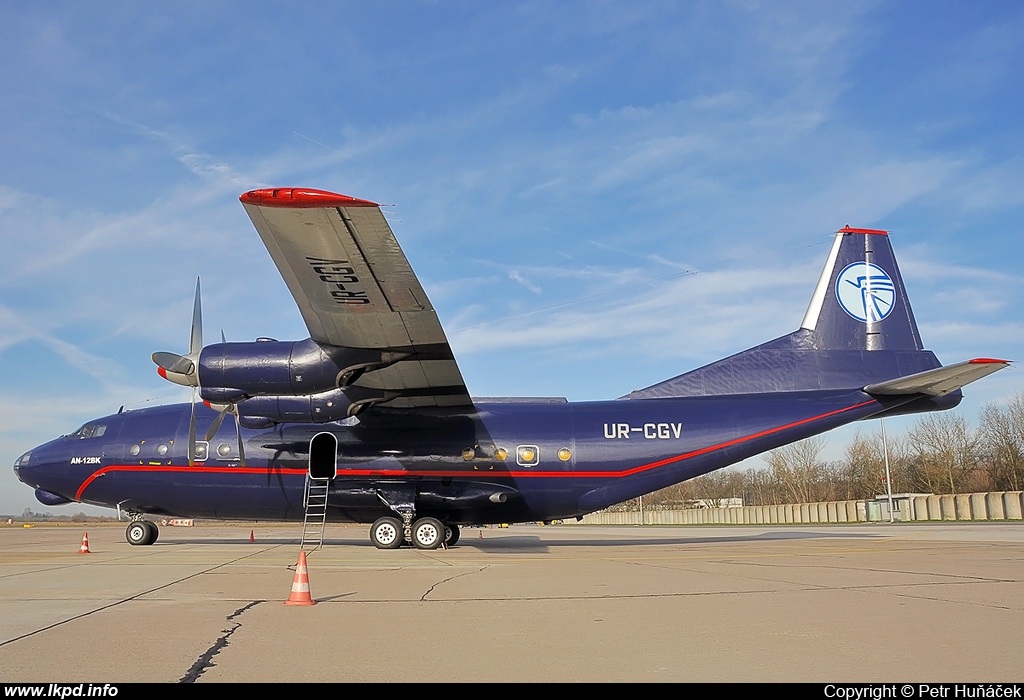 Ukraine Air Alliance – Antonov AN-12BK UR-CGV