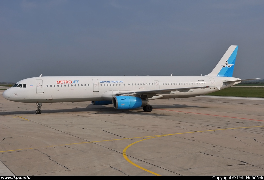 Metrojet – Airbus A321-231 EI-FBH