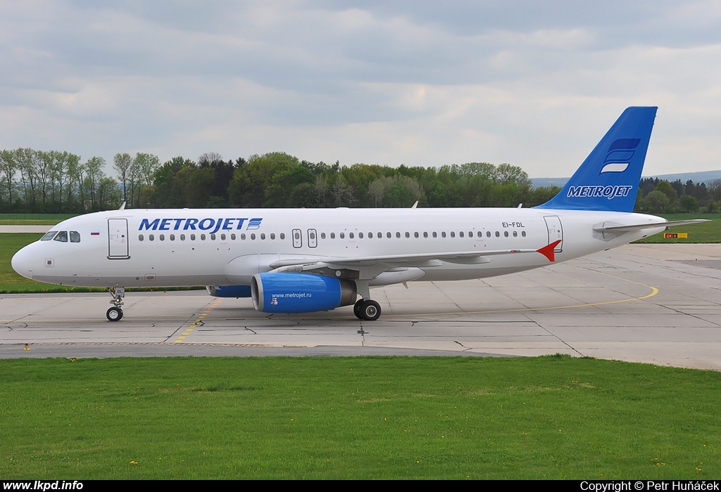 Metrojet – Airbus A320-232 EI-FDL