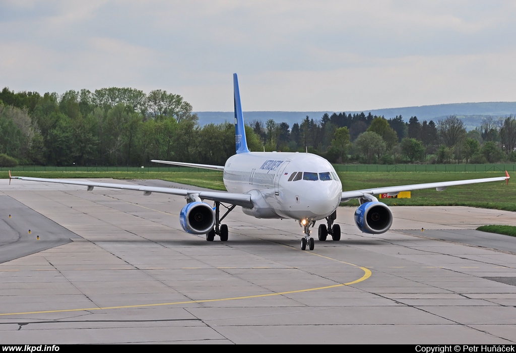 Metrojet – Airbus A320-232 EI-FDL