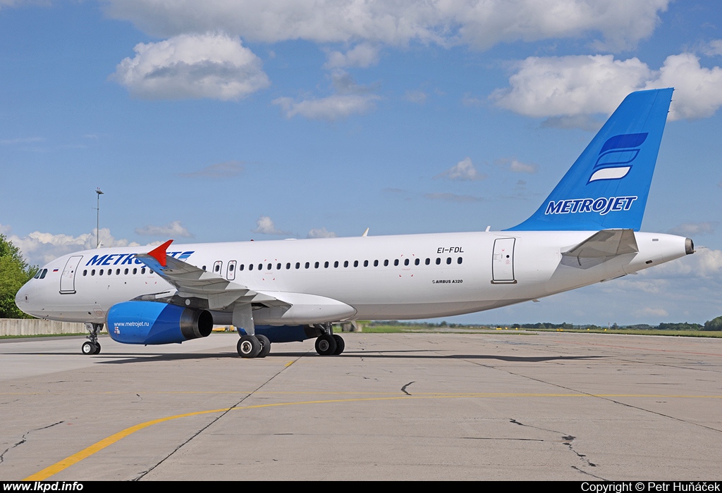 Metrojet – Airbus A320-232 EI-FDL