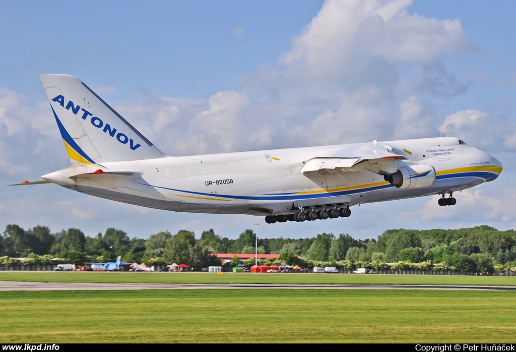 Antonov Design Bureau – Antonov AN-124-100M UR-82008