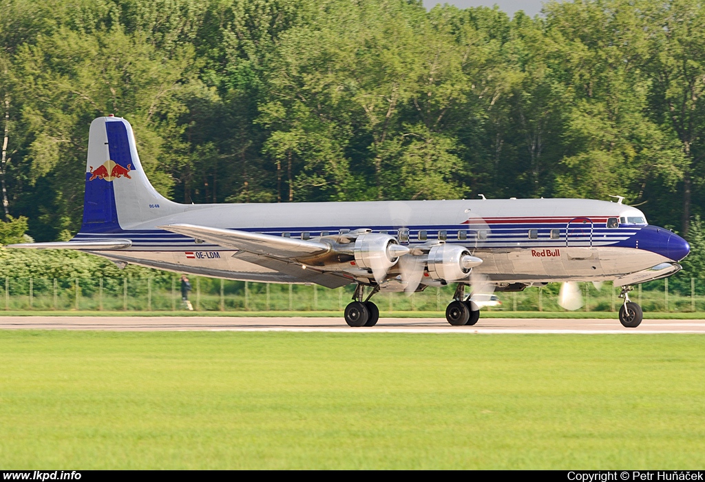 The Flying Bulls – Douglas DC-6B OE-LDM