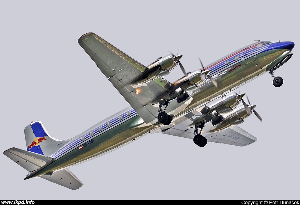 The Flying Bulls – Douglas DC-6B OE-LDM