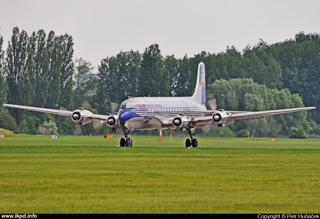 The Flying Bulls – Douglas DC-6B OE-LDM