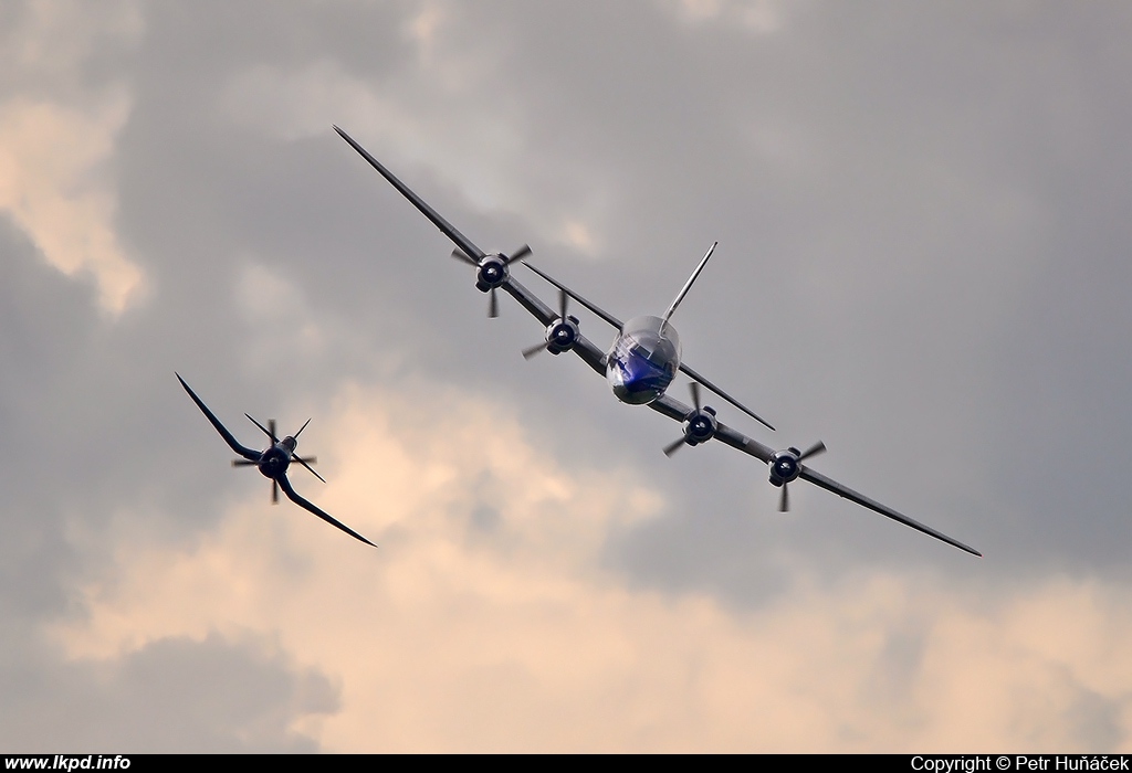 The Flying Bulls – Douglas DC-6B OE-LDM