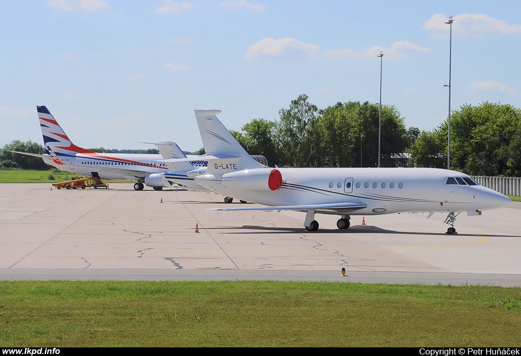 Hangar 8 – Dassault Aviation Falcon 2000EX G-LATE