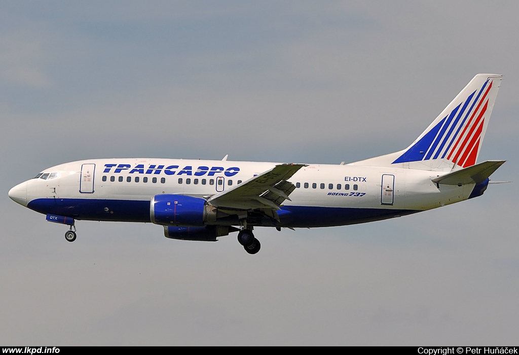 Transaero Airlines – Boeing B737-5Q8 EI-DTX