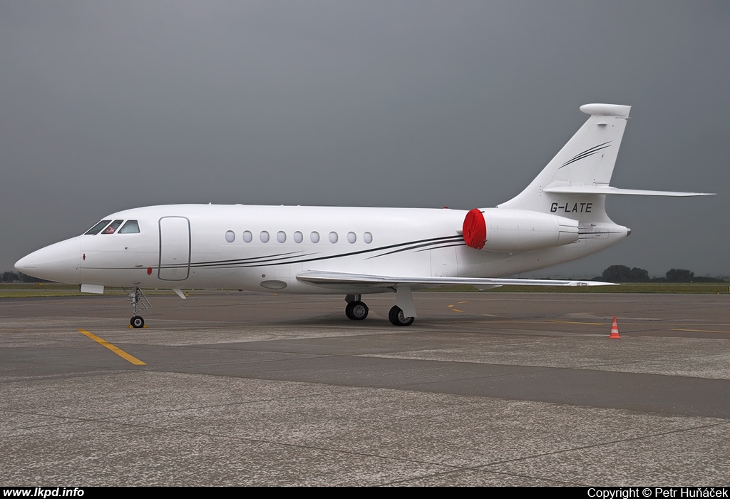 Hangar 8 – Dassault Aviation Falcon 2000EX G-LATE