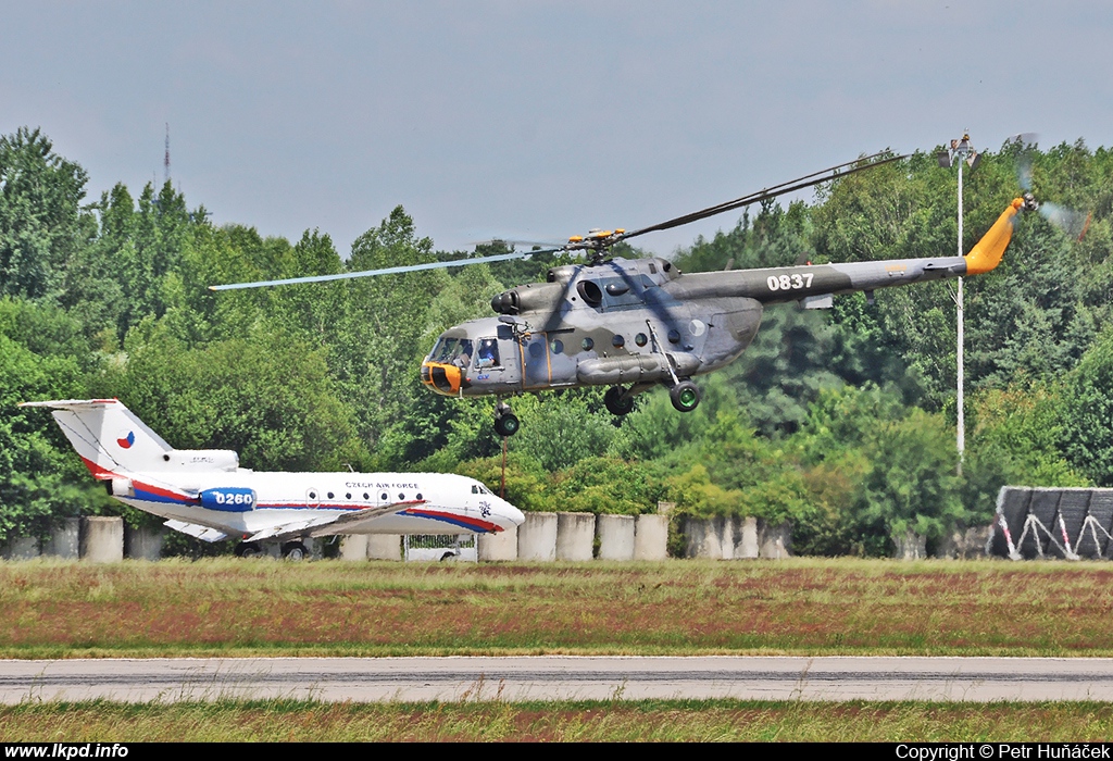 LOM-CLV – Mil Mi-17 0837