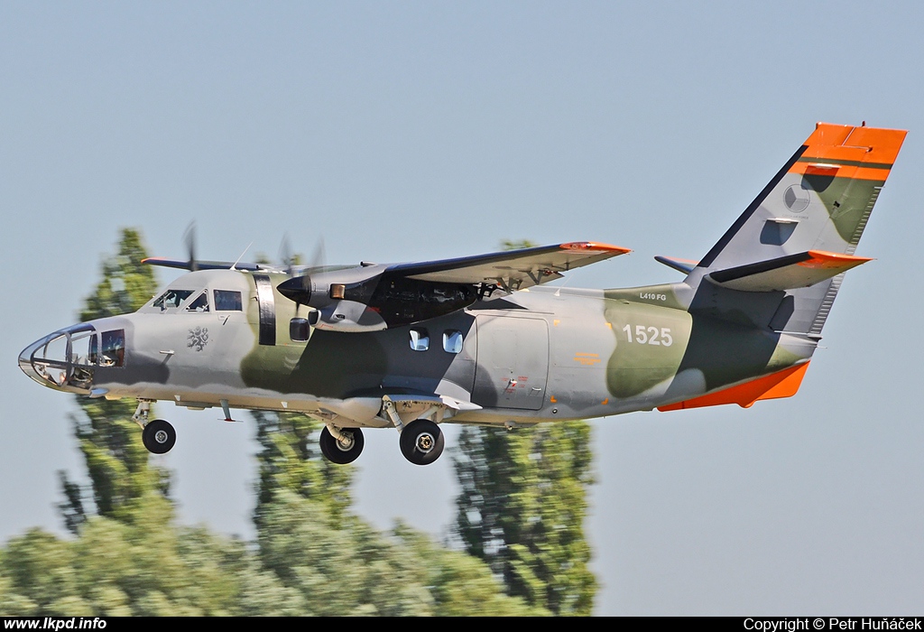 Czech Air Force – Let L410-FG 1525