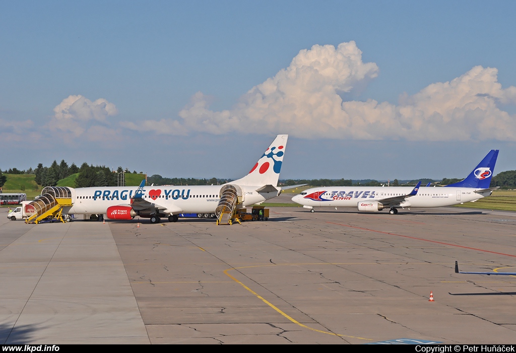 Travel Service – Boeing B737-8FH OK-TVF