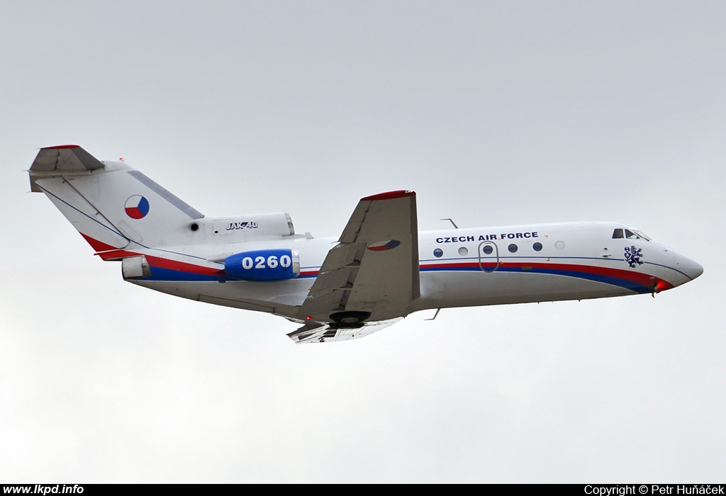 Czech Air Force – Yakovlev YAK-40 0260