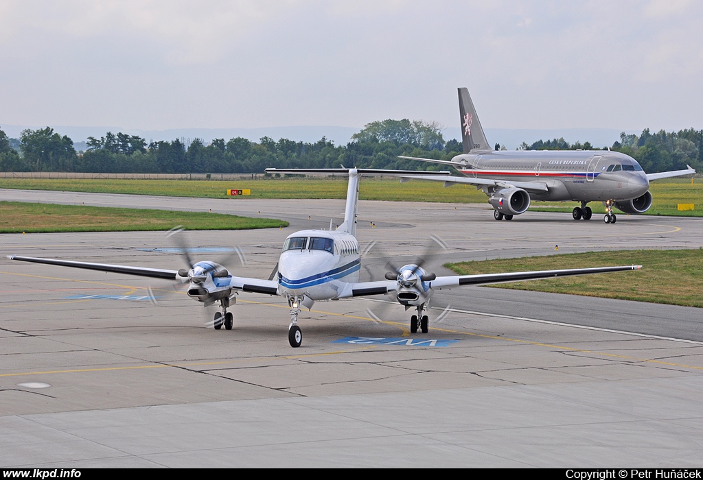 Private/Soukrom – Beech Super King Air 300LW OK-GTJ