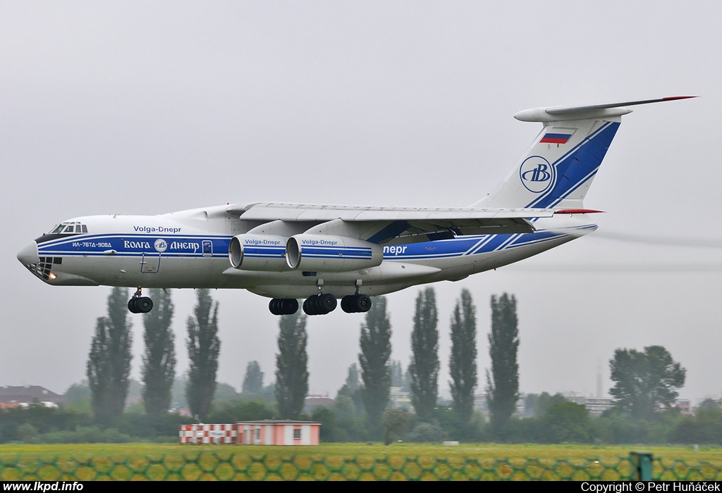 Volga-Dnepr Airlines – Iljuin IL-76TD-90VD  RA-76503