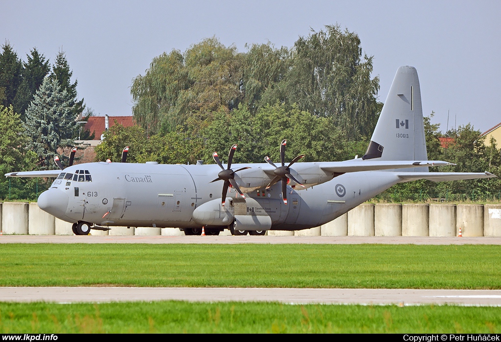 Canada Air Force – Lockheed C-130J-30 Hercules 130613