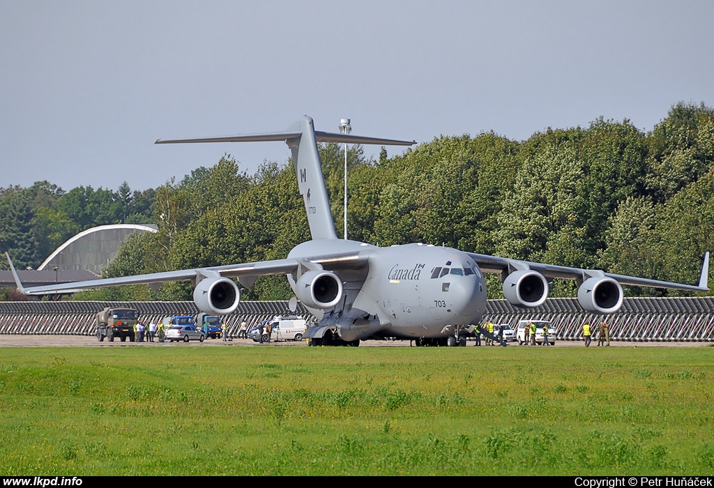 Canada Air Force – McDonnell Douglas C-17A Globemaster 177703