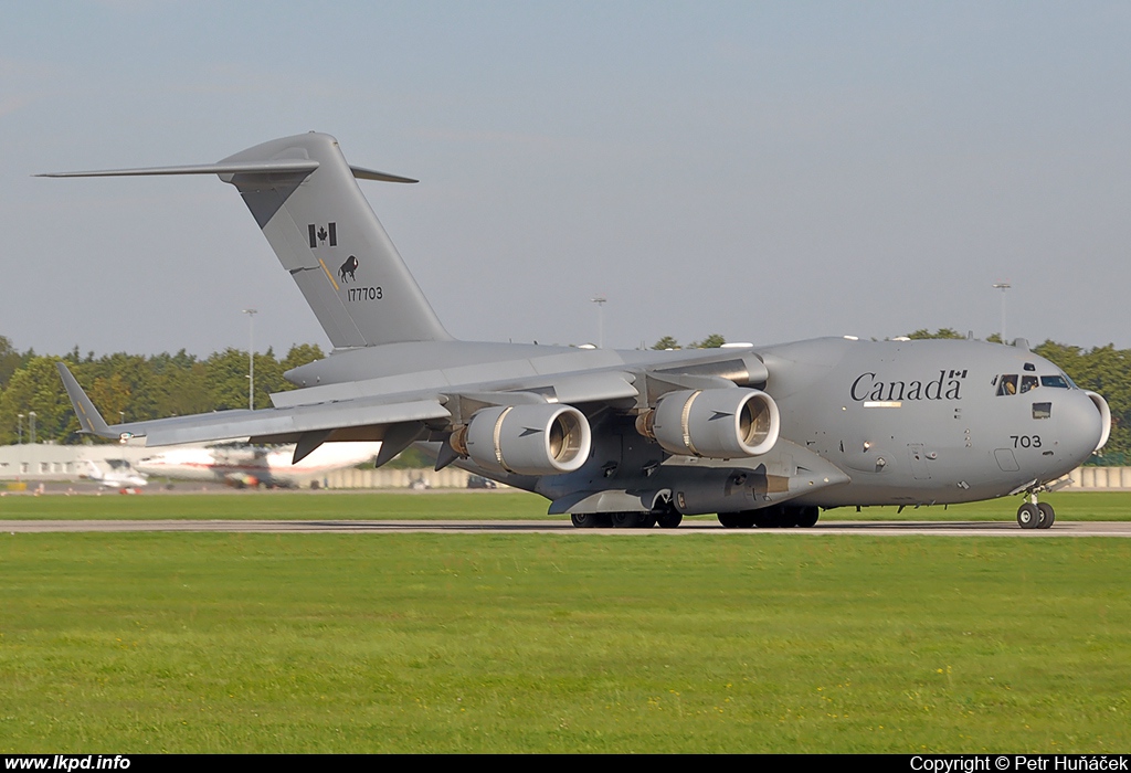 Canada Air Force – McDonnell Douglas C-17A Globemaster 177703