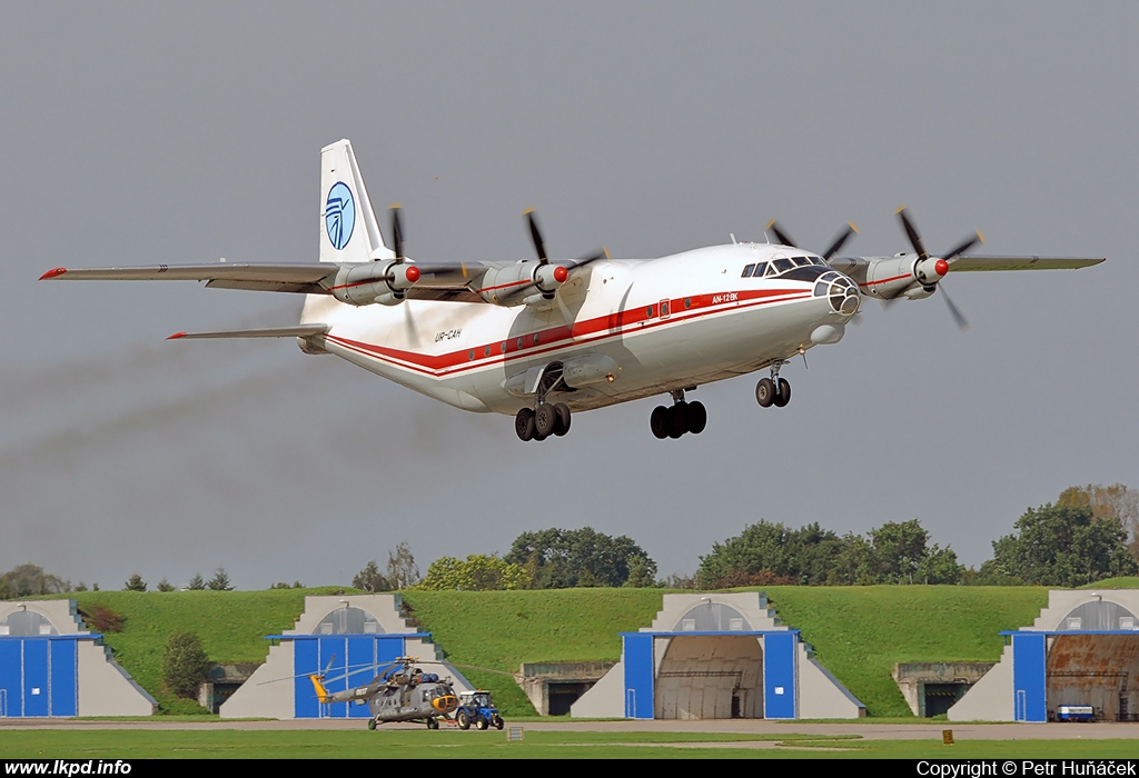 Ukraine Air Alliance – Antonov AN-12BK UR-CAH