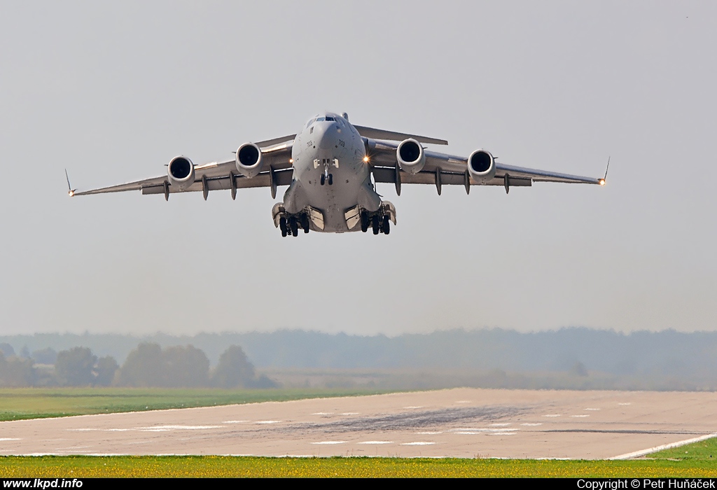 Canada Air Force – McDonnell Douglas C-17A Globemaster 177703