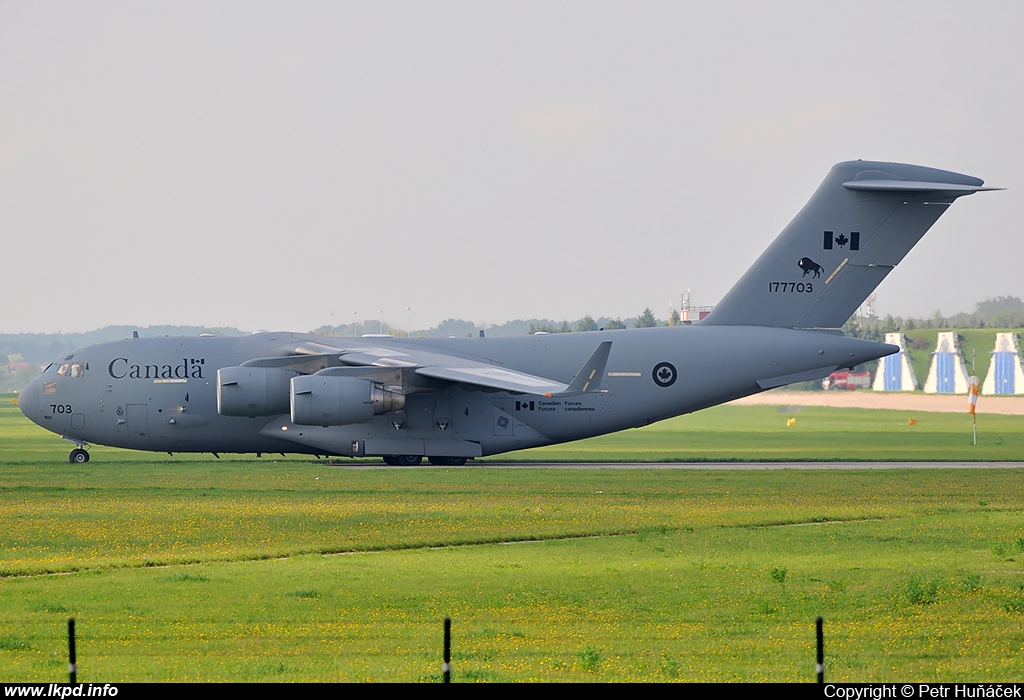 Canada Air Force – McDonnell Douglas C-17A Globemaster 177703