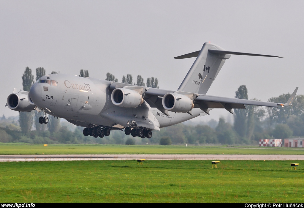 Canada Air Force – McDonnell Douglas C-17A Globemaster 177703