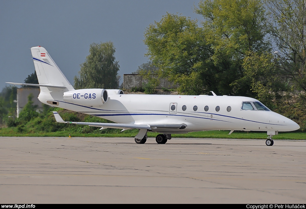 Avcon Jet AG – Gulfstream G150 OE-GAS