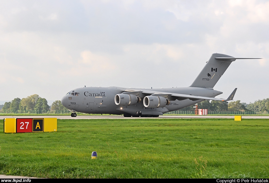 Canada Air Force – McDonnell Douglas C-17A Globemaster 177703