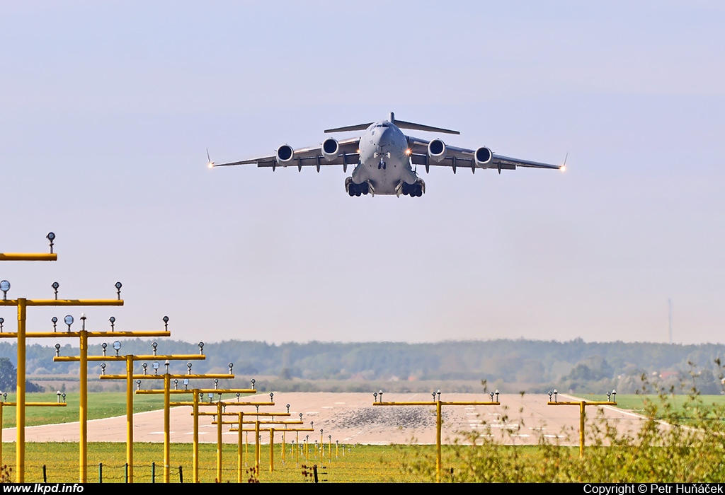 Canada Air Force – McDonnell Douglas C-17A Globemaster 177703