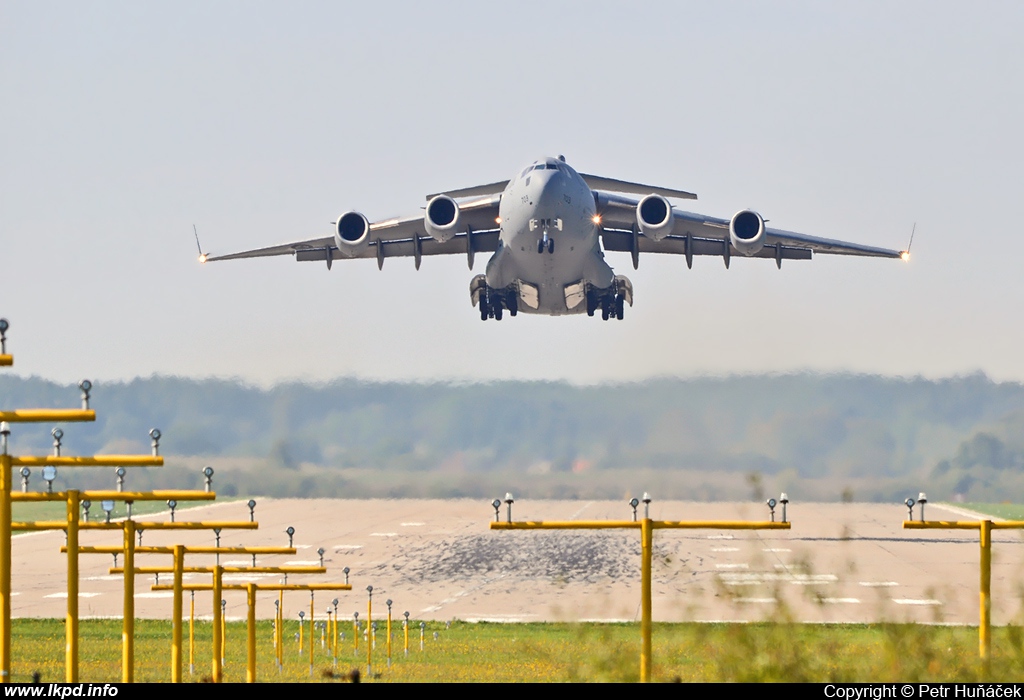 Canada Air Force – McDonnell Douglas C-17A Globemaster 177703