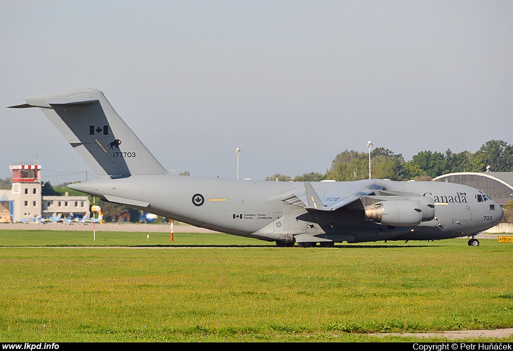 Canada Air Force – McDonnell Douglas C-17A Globemaster 177703