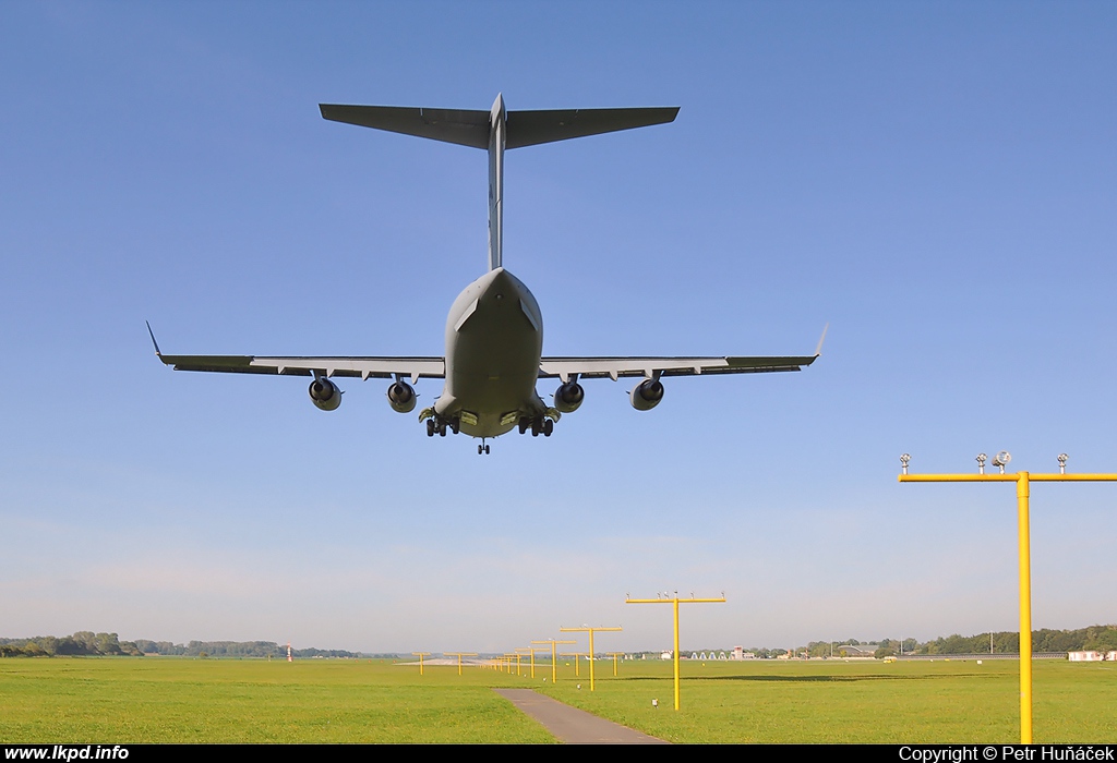 Canada Air Force – McDonnell Douglas C-17A Globemaster 177703