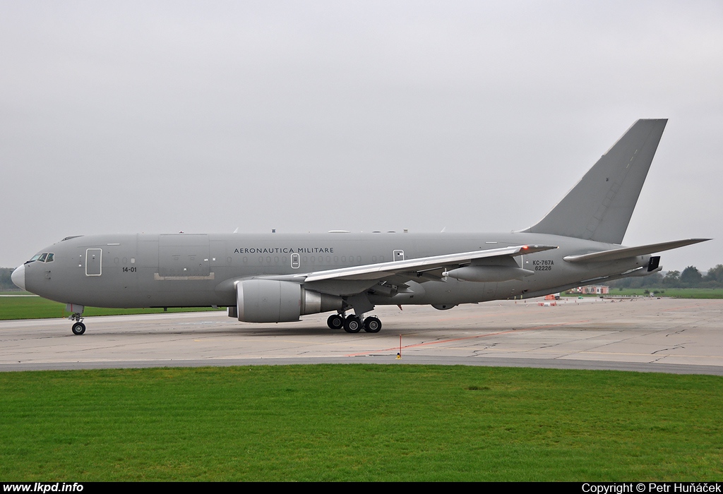 Italy Air Force – Boeing KC-767A (767-2EY/ER) MM62226