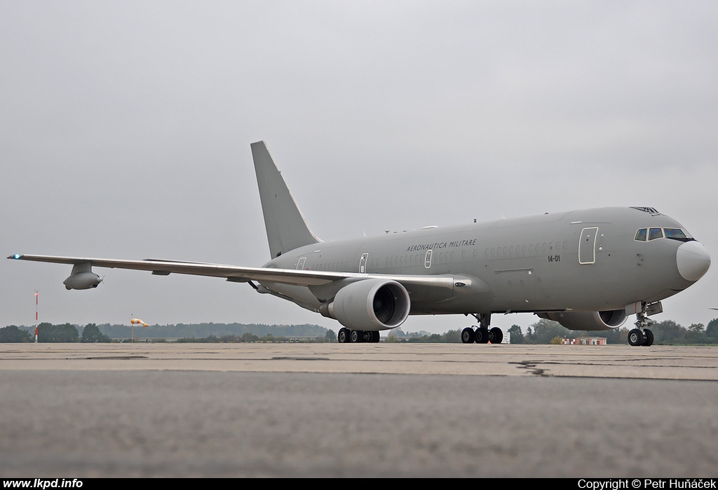 Italy Air Force – Boeing KC-767A (767-2EY/ER) MM62226