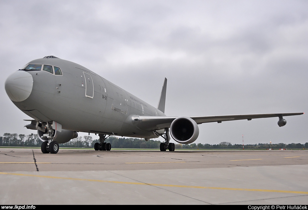 Italy Air Force – Boeing KC-767A (767-2EY/ER) MM62226