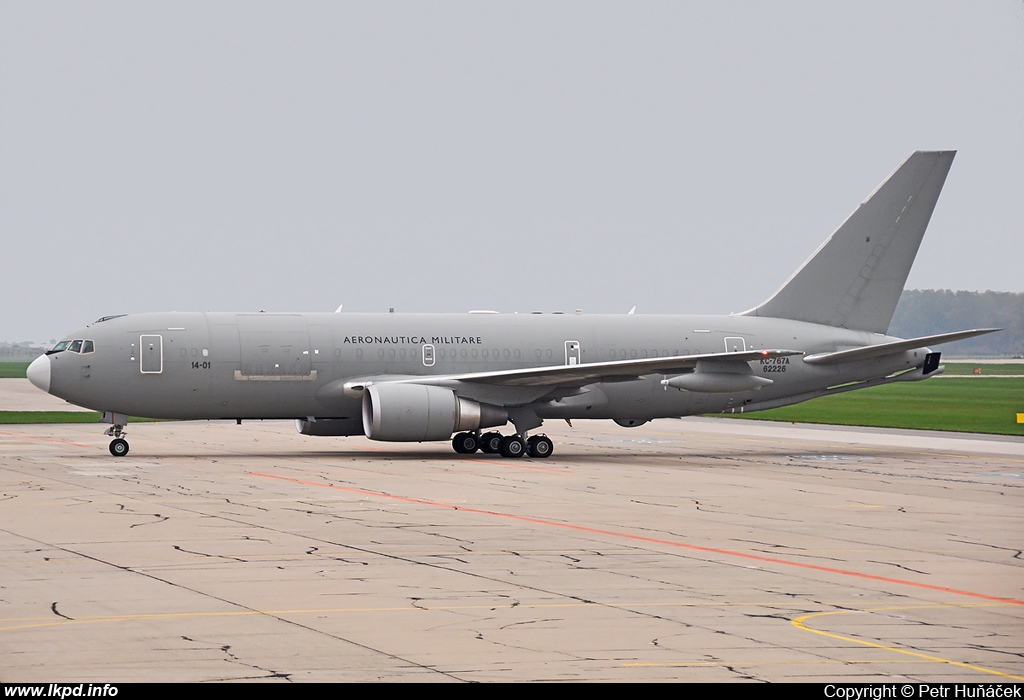 Italy Air Force – Boeing KC-767A (767-2EY/ER) MM62226