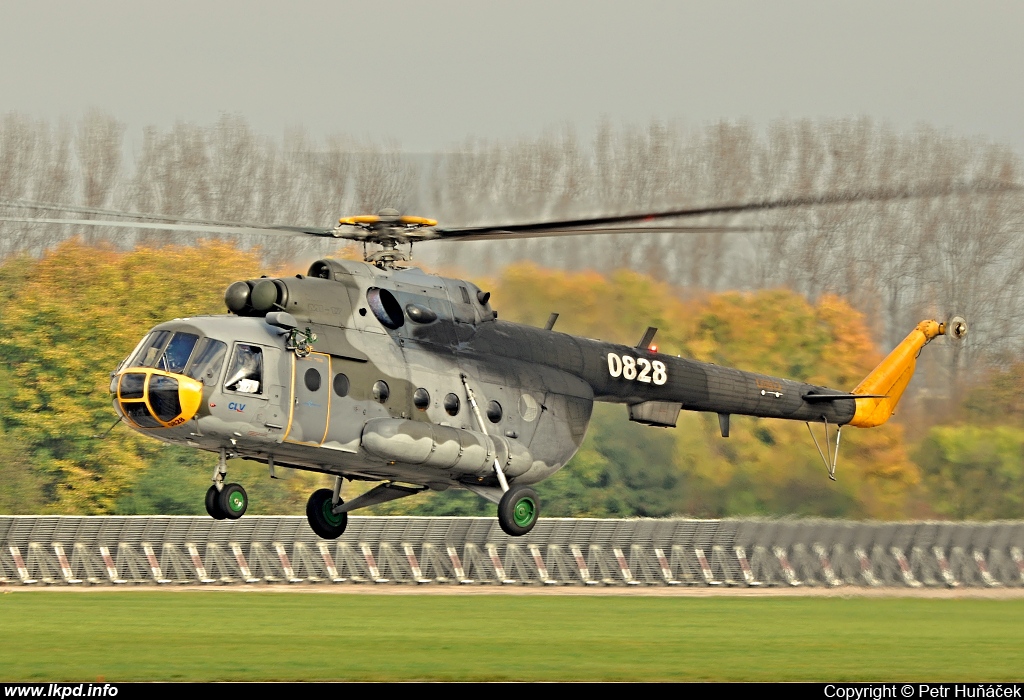 LOM-CLV – Mil Mi-17 0828