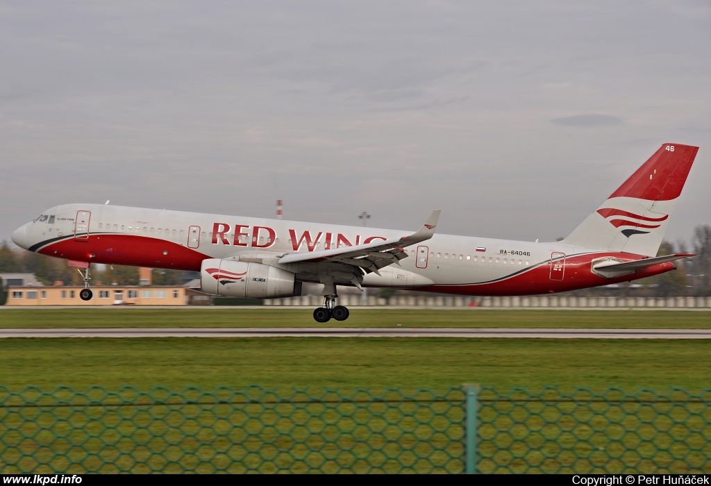 Red Wings – Tupolev TU-204-100V RA-64046