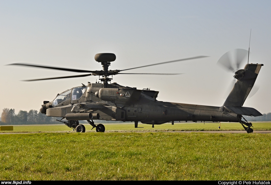 USAF – Boeing AH-64D Apache 09-05581