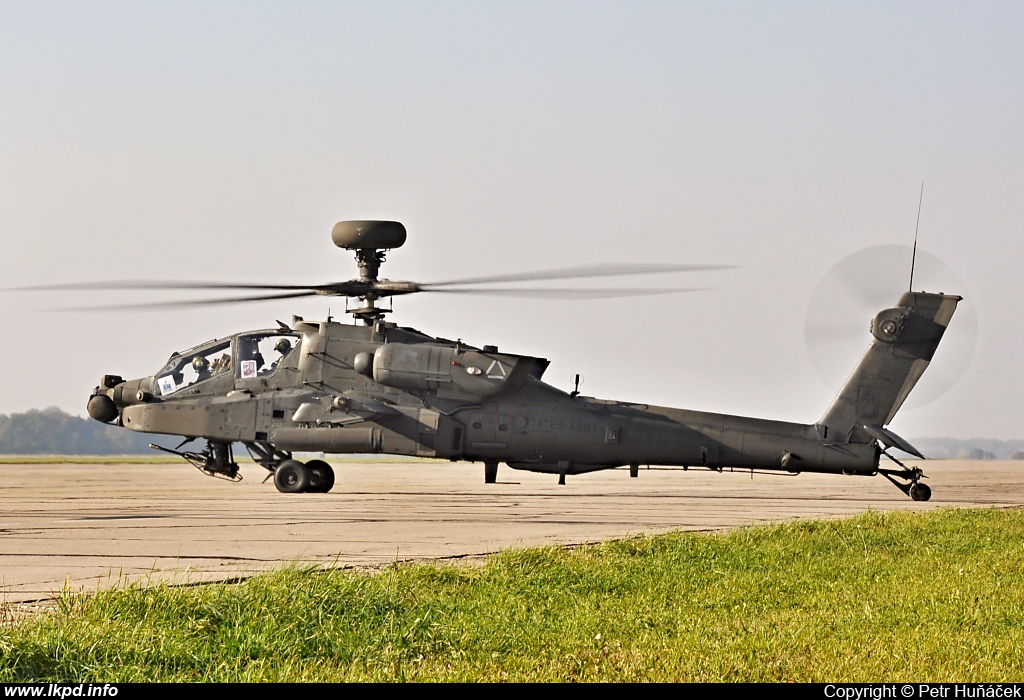 USAF – Boeing AH-64D Apache 09-05581