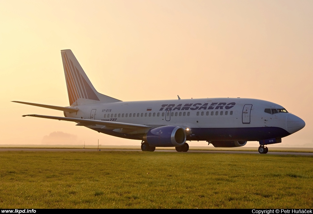 Transaero Airlines – Boeing B737-524 VP-BYN