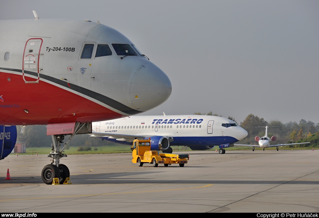 Red Wings – Tupolev TU-204-100V RA-64046