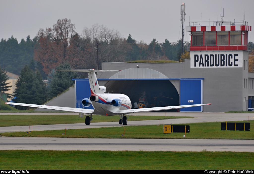 Czech Air Force – Yakovlev YAK-40 0260