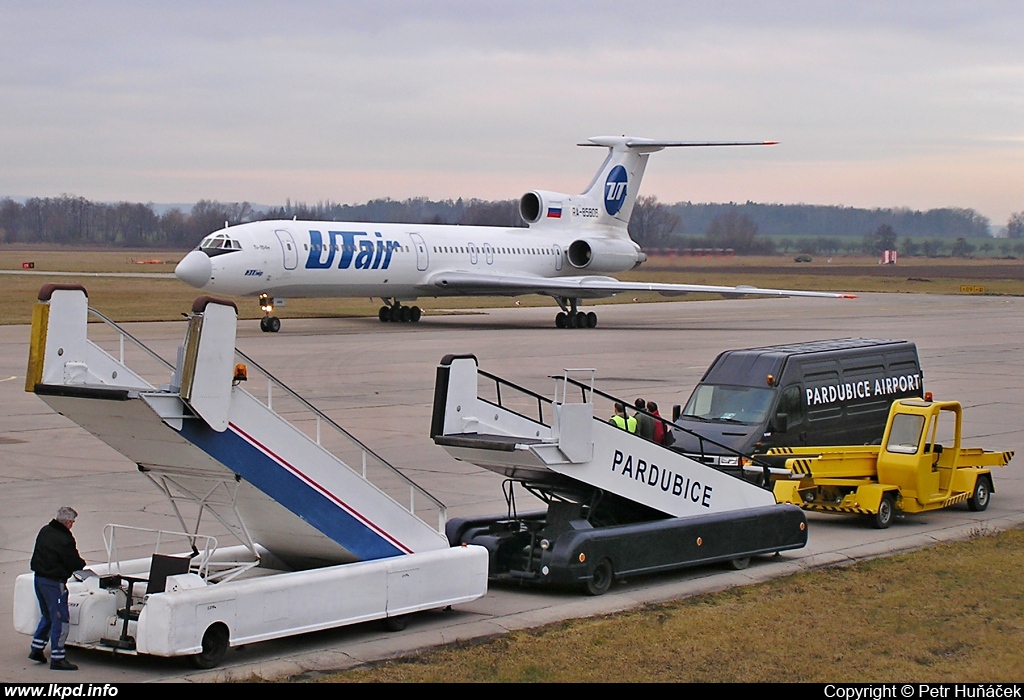 UT Air – Tupolev TU-154M RA-85808