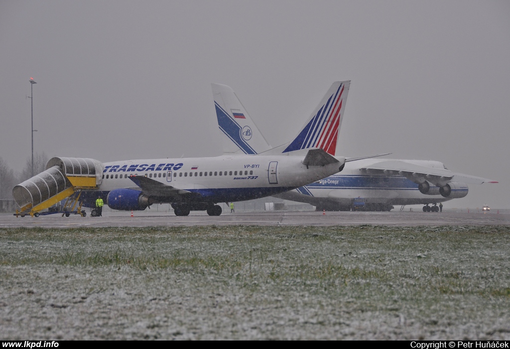 Transaero Airlines – Boeing B737-524 VP-BYI