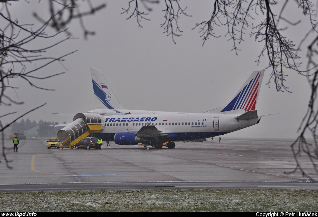 Transaero Airlines – Boeing B737-524 VP-BYI