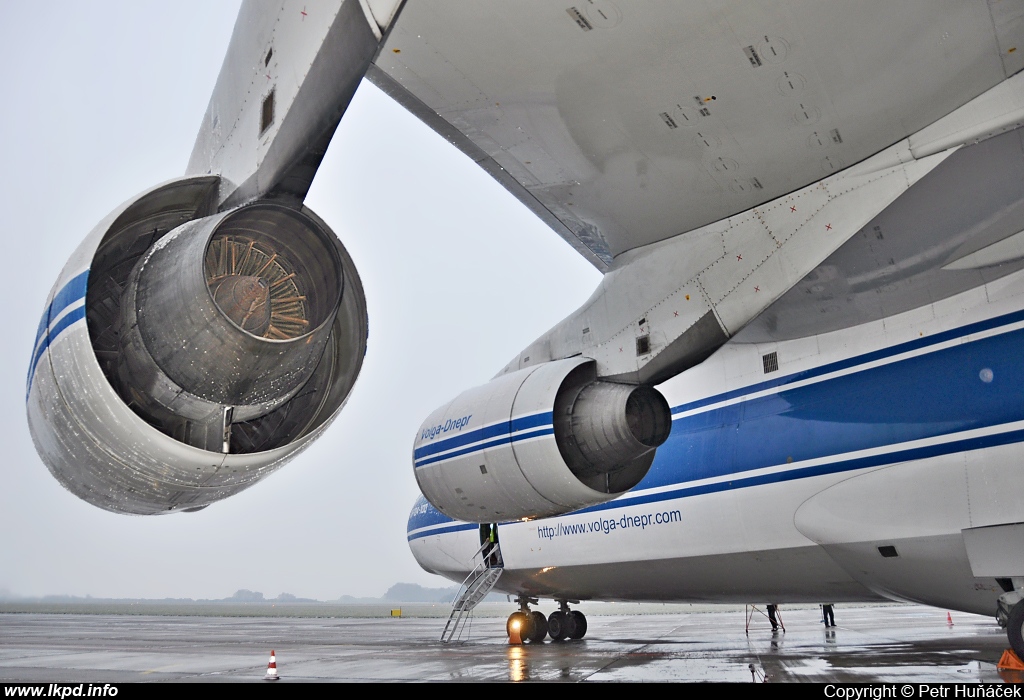 Volga-Dnepr Airlines – Antonov AN-124-100 RA-82043