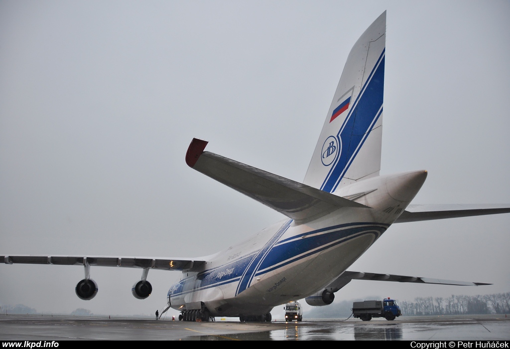 Volga-Dnepr Airlines – Antonov AN-124-100 RA-82043