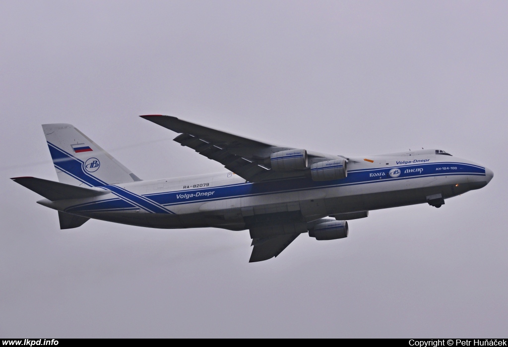 Volga-Dnepr Airlines – Antonov AN-124-100 RA-82079